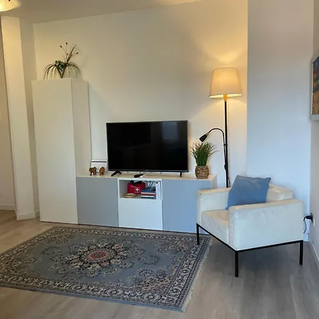 Apartment Bnbook Bilo Malpensa 2 *